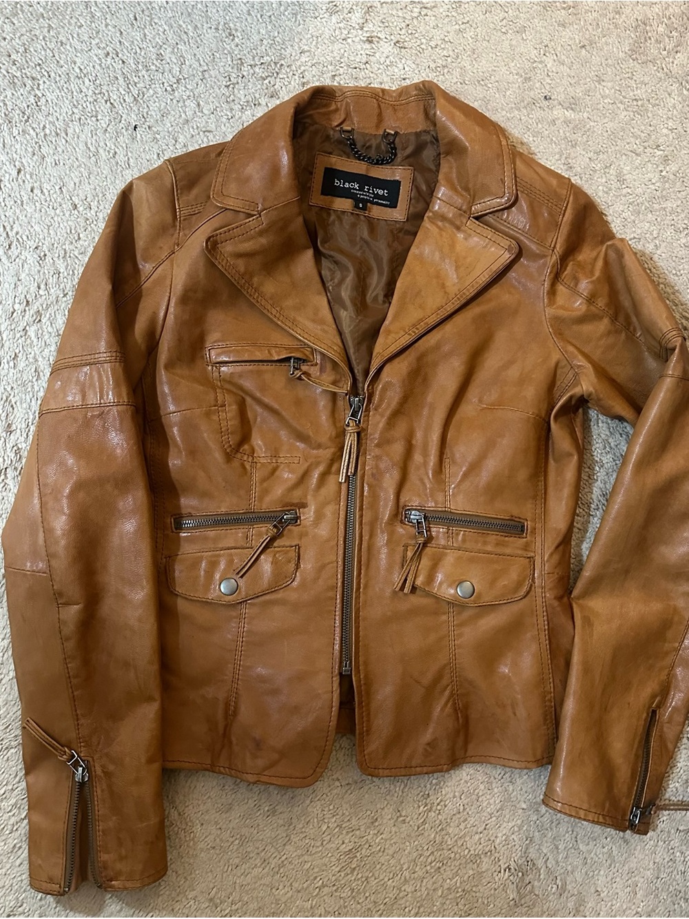 Pre-loved Genuine Leather Fitted Jacket